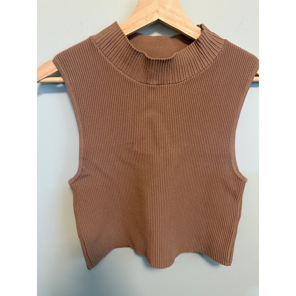 Babaton Sculpt Knit Mock Neck Cropped Tank Top Brown Medium